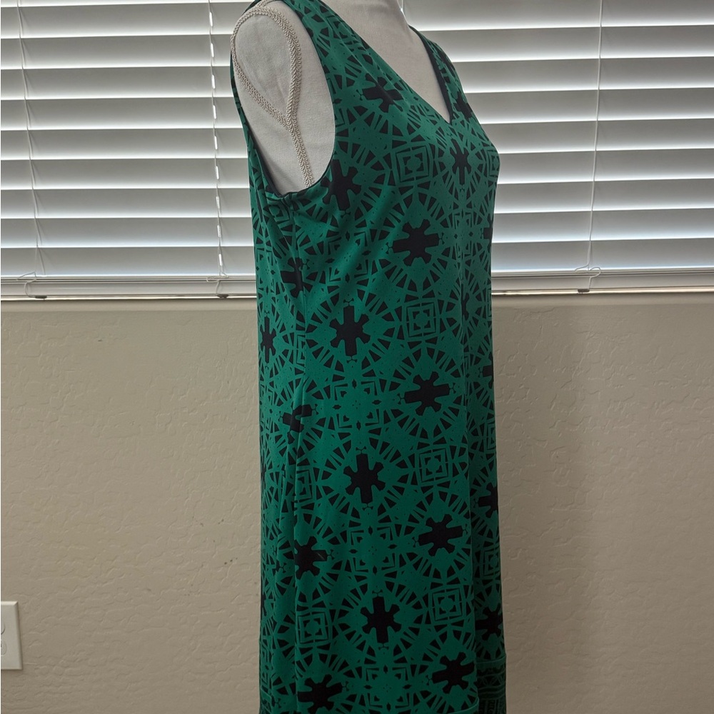 Magnolia Perissa Reversible Knit Dress - Picture 4 of 13